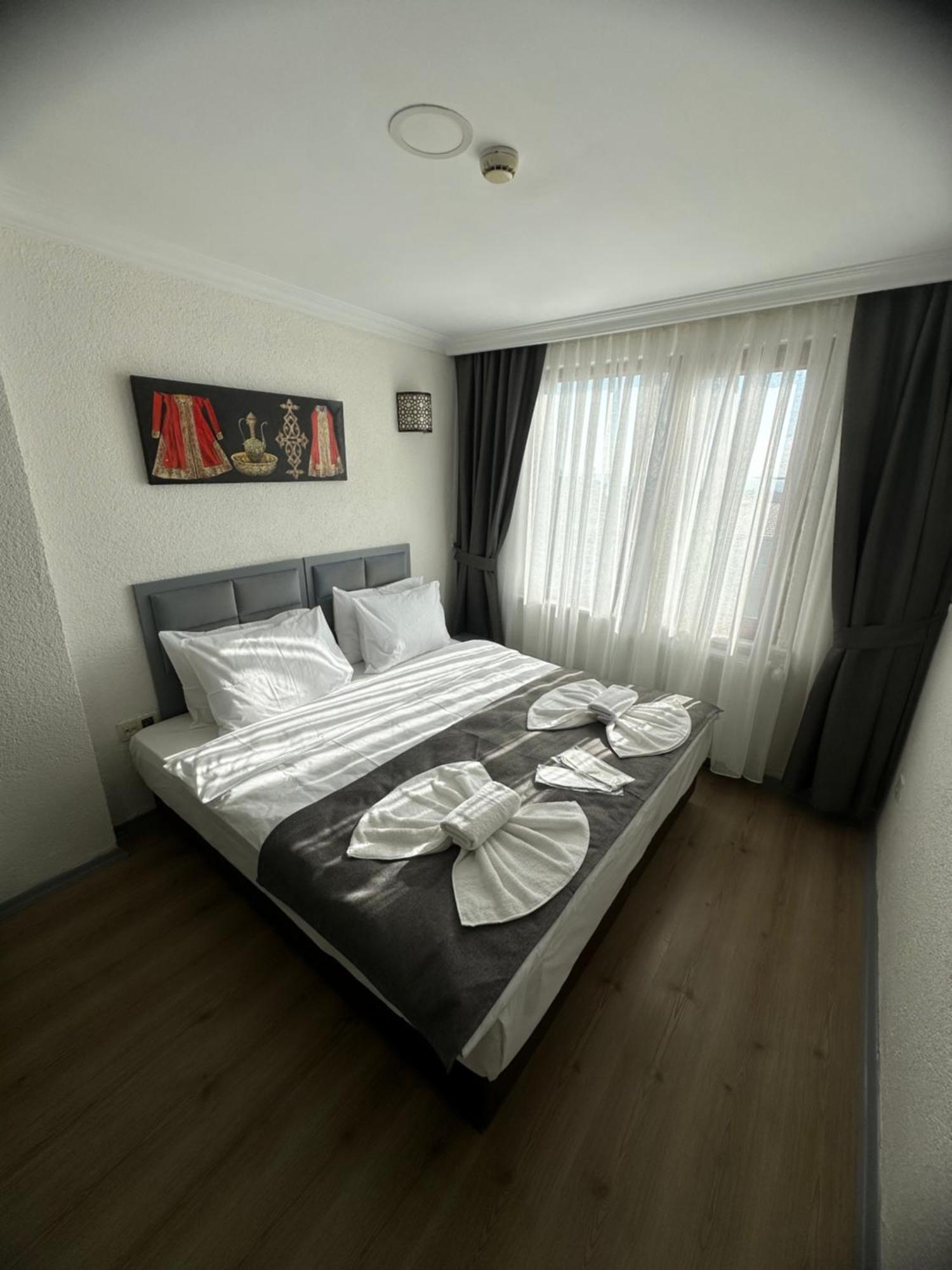 Big Orange Hotel Old City Istanbul Bagian luar foto