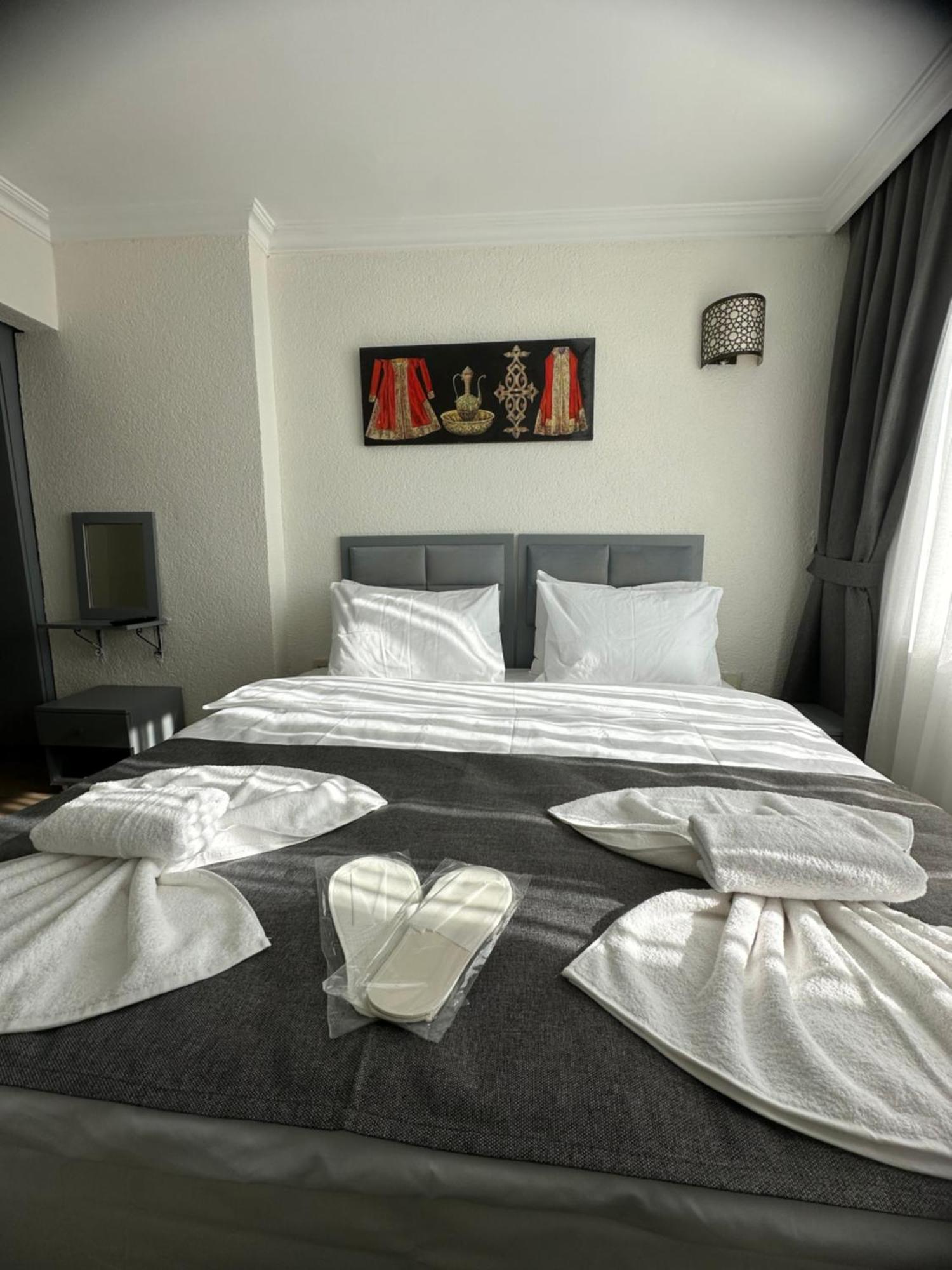 Big Orange Hotel Old City Istanbul Bagian luar foto