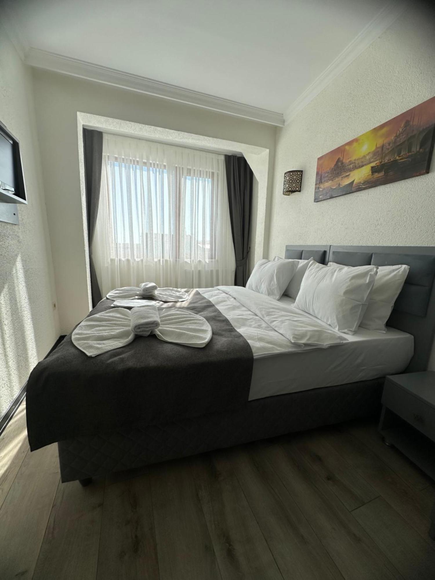 Big Orange Hotel Old City Istanbul Bagian luar foto