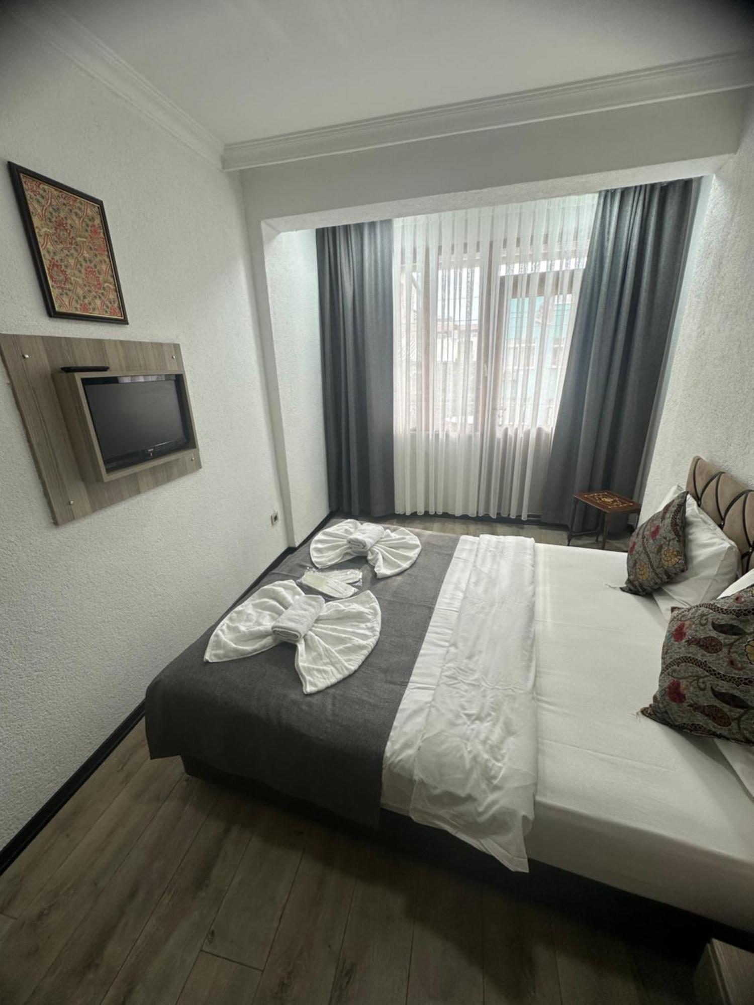 Big Orange Hotel Old City Istanbul Bagian luar foto