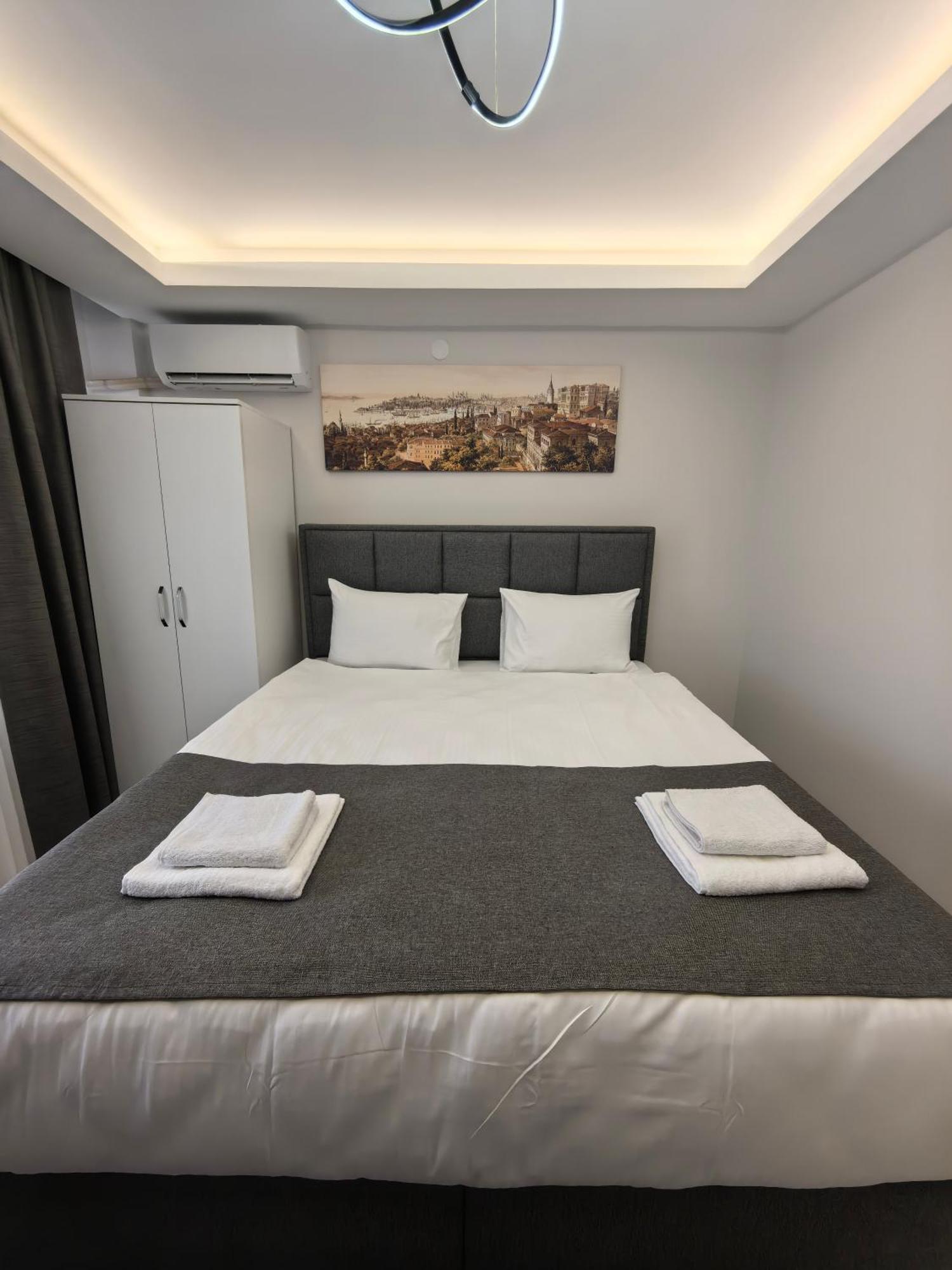 Big Orange Hotel Old City Istanbul Bagian luar foto